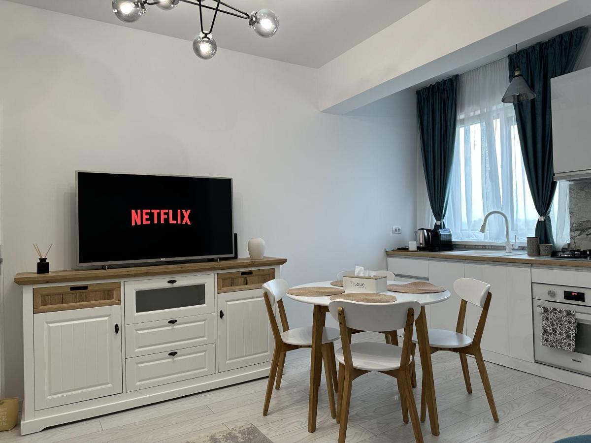 Apartament In Suceava, Zamca Apartman Kültér fotó